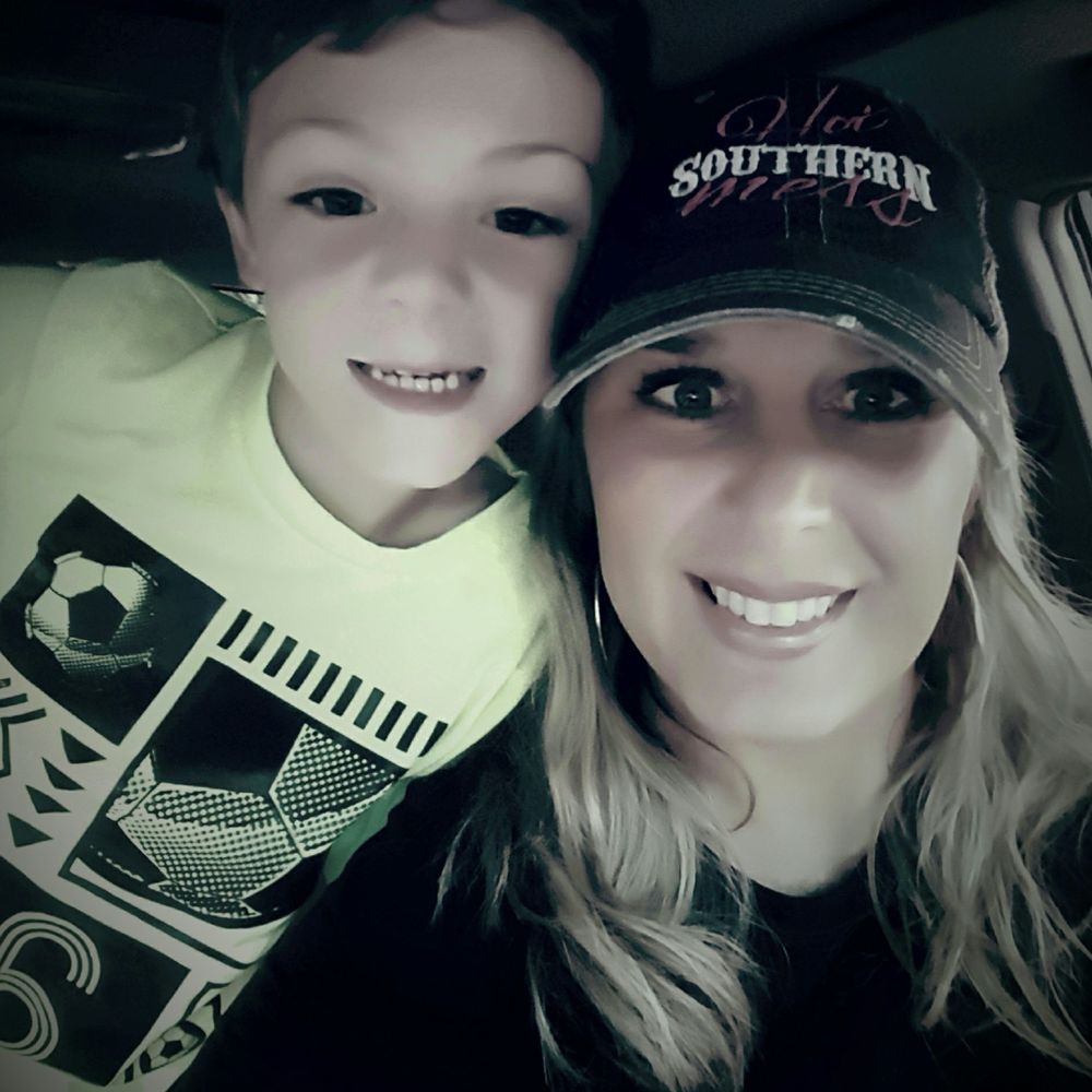 Meet your Posher, Kelly